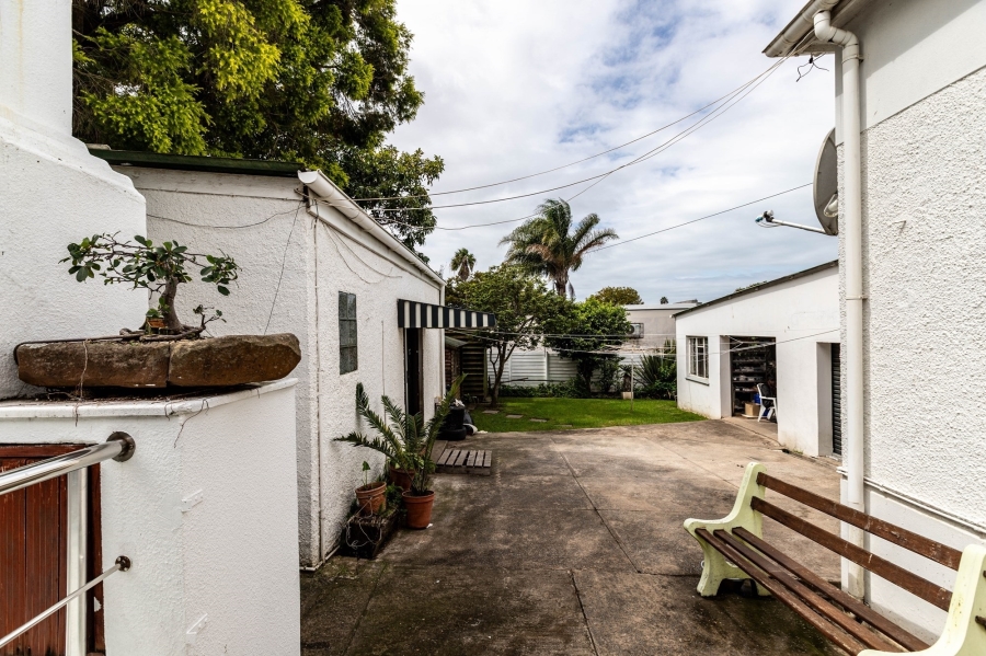 2 Bedroom Property for Sale in Berea Eastern Cape